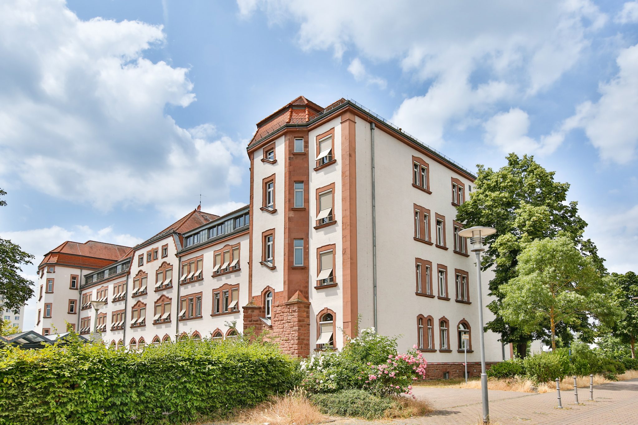 Technisches Rathaus der Stadt Hanau, Umbau und Umnutzung der ehemaligen ...